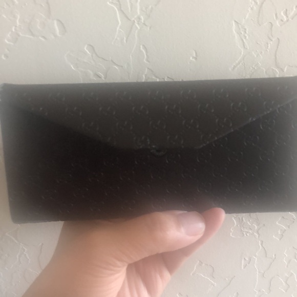 Authentic Gucci Sunglasses Full Inclusion - Picture 8 of 13